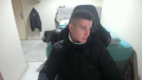 hi im mike tyson -  online show from October 2025 08:42:01 PM