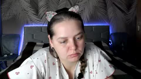 Ulyana online show from November 2025 08:57:01 AM