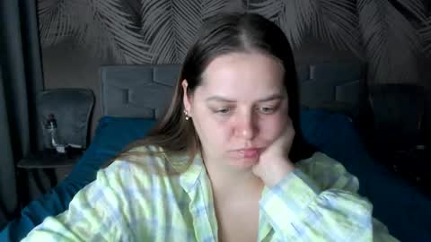 Ulyana online show from November 2025 08:35:02 AM