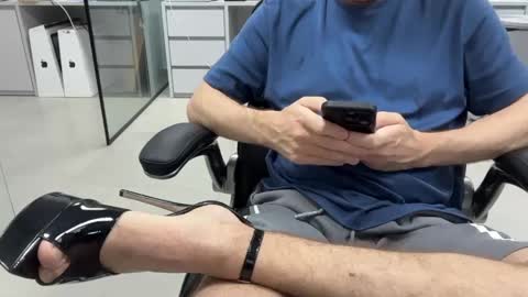 umcaradesaltoalto online show from September 2025 05:47:02 PM