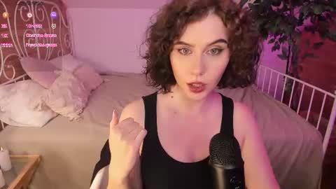 Una  online show from July 2026 07:07:01 PM