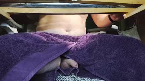 Snapshot of under_the_desk40 chatting on November 2025 09:48:02 PM Under the desk online show from November 2025 09:48:02 PM