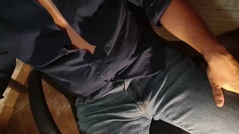 Giov online show from October 2025 05:32:01 PM