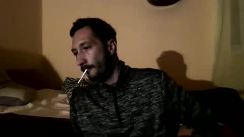 Snapshot of underguy19 chatting on October 2025 08:19:01 PM underguy19 online show from October 2025 08:19:01 PM