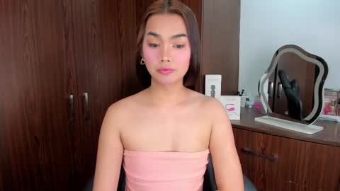 Lily online show from December 2025 03:02:02 AM