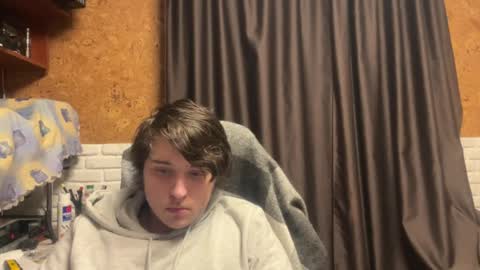 Snapshot of unholy_heat chatting on May 2026 10:04:02 PM Anri online show from May 2026 10:04:02 PM