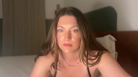 Holly online show from January 2026 06:40:02 AM