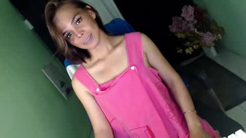 Snapshot of unknown_trans18 chatting on December 2024 03:15:01 PM unknown_trans18 online show from December 2024 03:15:01 PM