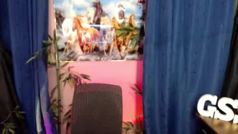 Snapshot of unknown_trans18 chatting on October 2025 12:44:02 AM unknown_trans18 online show from October 2025 12:44:02 AM