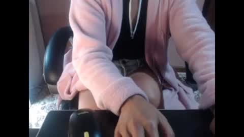 unlimitedloving online show from November 2025 02:31:02 AM