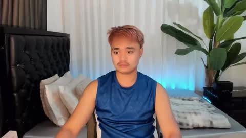 Snapshot of unloadedcumxxx chatting on October 2025 12:03:02 PM Miss online show from October 2025 12:03:02 PM