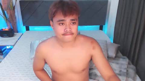 Snapshot of unloadedcumxxx chatting on October 2025 12:16:01 PM Miss online show from October 2025 12:16:01 PM