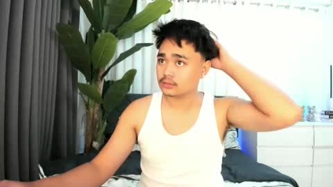 Snapshot of unloadedcumxxx chatting on December 2025 04:11:02 AM Miss online show from December 2025 04:11:02 AM