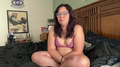 Snapshot of untamedpair chatting on March 2025 04:14:01 AM untamedpair online show from March 2025 04:14:01 AM