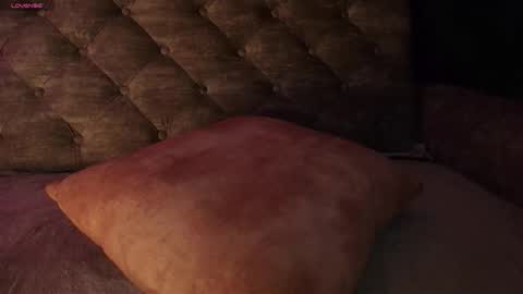 new INSTA   online show from October 2025 06:12:01 AM