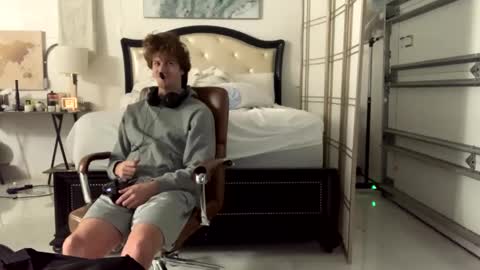 Snapshot of unverifiedbwc chatting on February 2025 05:40:02 AM Stepbro online show from February 2025 05:40:02 AM