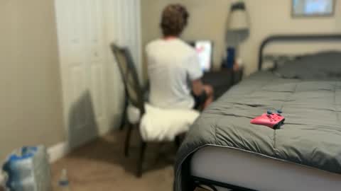 Snapshot of unverifiedbwc chatting on October 2025 11:00:02 PM Stepbro online show from October 2025 11:00:02 PM