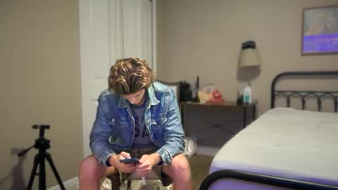 Snapshot of unverifiedbwc chatting on October 2025 04:54:01 AM Stepbro online show from October 2025 04:54:01 AM