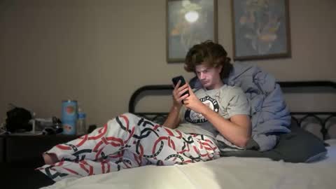 Snapshot of unverifiedbwc chatting on October 2025 12:28:02 PM Stepbro online show from October 2025 12:28:02 PM