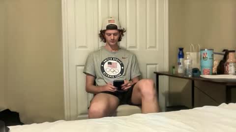 Snapshot of unverifiedbwc chatting on October 2025 12:30:01 PM Stepbro online show from October 2025 12:30:01 PM