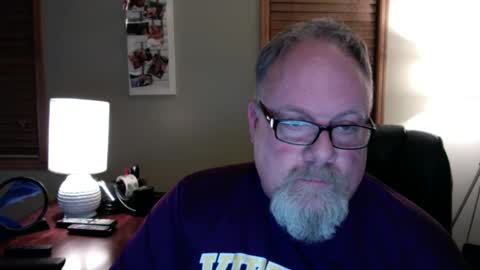 Snapshot of up2later chatting on December 2024 03:50:02 AM up2later online show from December 2024 03:50:02 AM