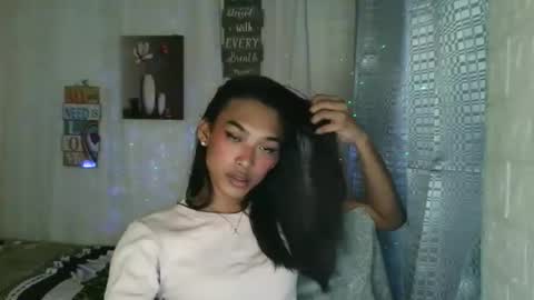 ur_dazzlingmorenaxx online show from January 2026 04:59:01 AM