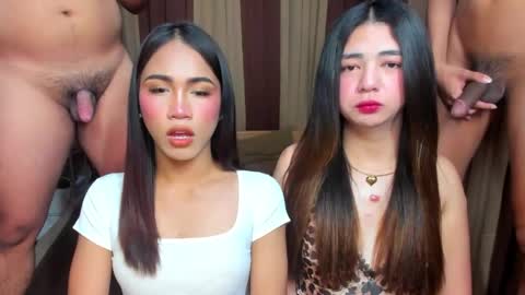 Snapshot of ur_girl_dwalker chatting on April 2026 06:51:02 AM ur_girl_dwalker online show from April 2026 06:51:02 AM