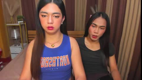 Snapshot of ur_girl_dwalker chatting on April 2026 10:31:01 AM ur_girl_dwalker online show from April 2026 10:31:01 AM