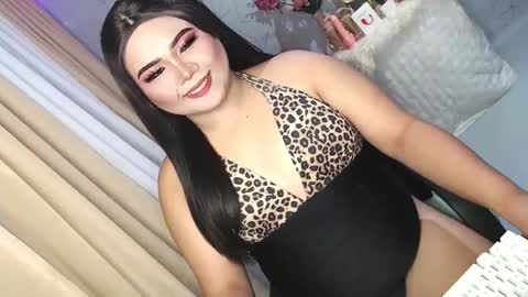 KENDRA CUTIEE online show from January 2026 03:39:01 PM