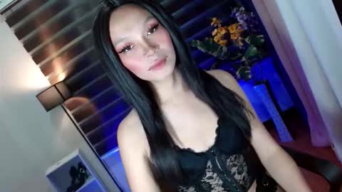 Snapshot of ur_hot_fantasyxxx chatting on September 2025 07:54:01 AM Saina Gonzales online show from September 2025 07:54:01 AM