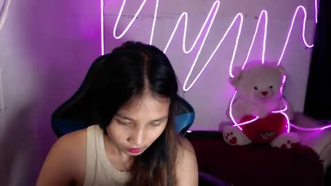 Snapshot of ur_hotjessa chatting on April 2026 03:01:04 AM urpinay jessa online show from April 2026 03:01:04 AM