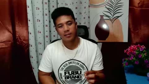Snapshot of ur_pinoydave chatting on December 2024 05:50:02 PM Dave online show from December 2024 05:50:02 PM