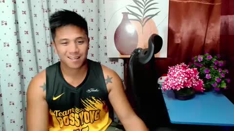 Snapshot of ur_pinoydave chatting on December 2024 09:23:01 AM Dave online show from December 2024 09:23:01 AM
