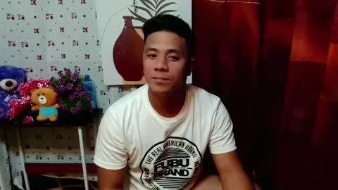 Snapshot of ur_pinoydave chatting on January 2025 04:13:01 PM Dave online show from January 2025 04:13:01 PM