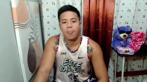 Snapshot of ur_pinoydave chatting on January 2025 07:43:01 AM Dave online show from January 2025 07:43:01 AM