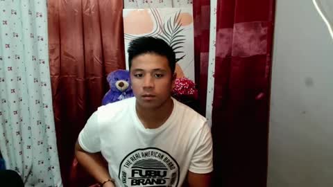 Snapshot of ur_pinoydave chatting on February 2025 07:09:01 AM Dave online show from February 2025 07:09:01 AM