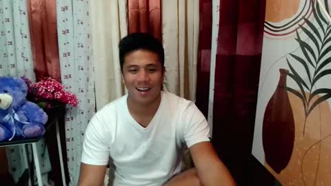 Snapshot of ur_pinoydave chatting on March 2025 06:24:02 AM Dave online show from March 2025 06:24:02 AM