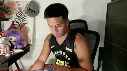 Snapshot of ur_pinoydave chatting on April 2026 02:54:02 PM Dave online show from April 2026 02:54:02 PM