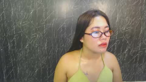 Snapshot of ur_prettychelsie18 chatting on April 2026 01:41:02 PM ur_prettychelsie18 online show from April 2026 01:41:02 PM