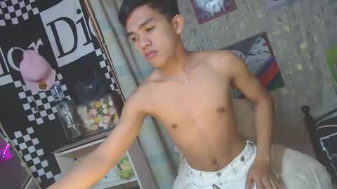 Snapshot of ur_shan21 chatting on March 2026 01:33:02 AM ur_shan21 online show from March 2026 01:33:02 AM
