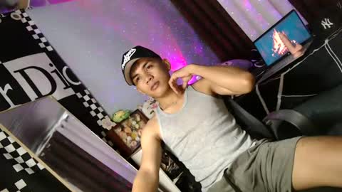 ur_shan21 online show from July 2026 07:20:01 PM