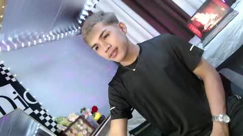 ur_shan21 online show from July 2026 04:39:02 AM