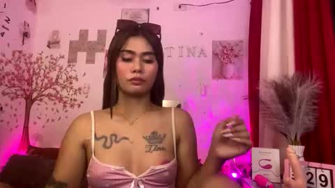 Snapshot of ur_ultimatedreamgirlxoxo chatting on March 2026 09:47:02 PM HelloIm Girly online show from March 2026 09:47:02 PM