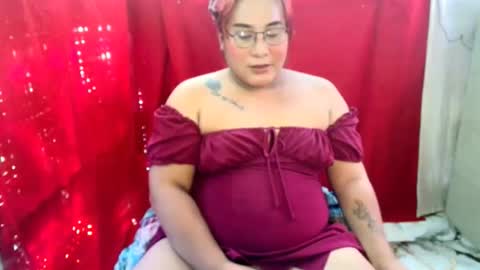 pretitit micole online show from November 2025 05:17:02 AM