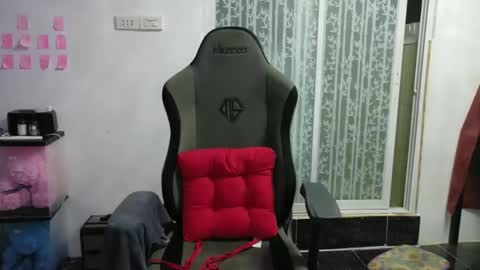 urasian_crisa online show from October 2025 10:16:02 AM