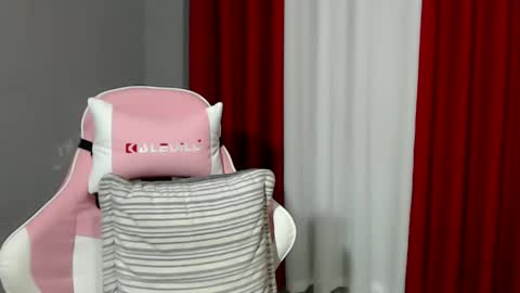 Snapshot of urasian_erica chatting on December 2024 11:07:01 AM urasian_erica online show from December 2024 11:07:01 AM