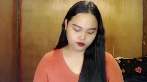 Snapshot of urasian_hotchix69 chatting on January 2025 03:34:02 PM Lycah online show from January 2025 03:34:02 PM