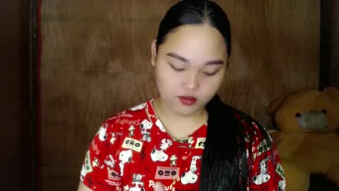 Snapshot of urasian_hotchix69 chatting on February 2025 06:47:02 PM Lycah online show from February 2025 06:47:02 PM