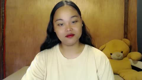 Snapshot of urasian_hotchix69 chatting on October 2025 06:37:01 AM Lycah online show from October 2025 06:37:01 AM