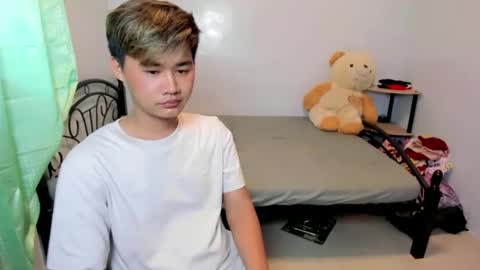 Snapshot of urasian_jhon1 chatting on November 2025 06:46:02 AM jhon online show from November 2025 06:46:02 AM